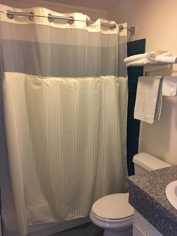 Budget Inn Motel Вудберн Екстер'єр фото
