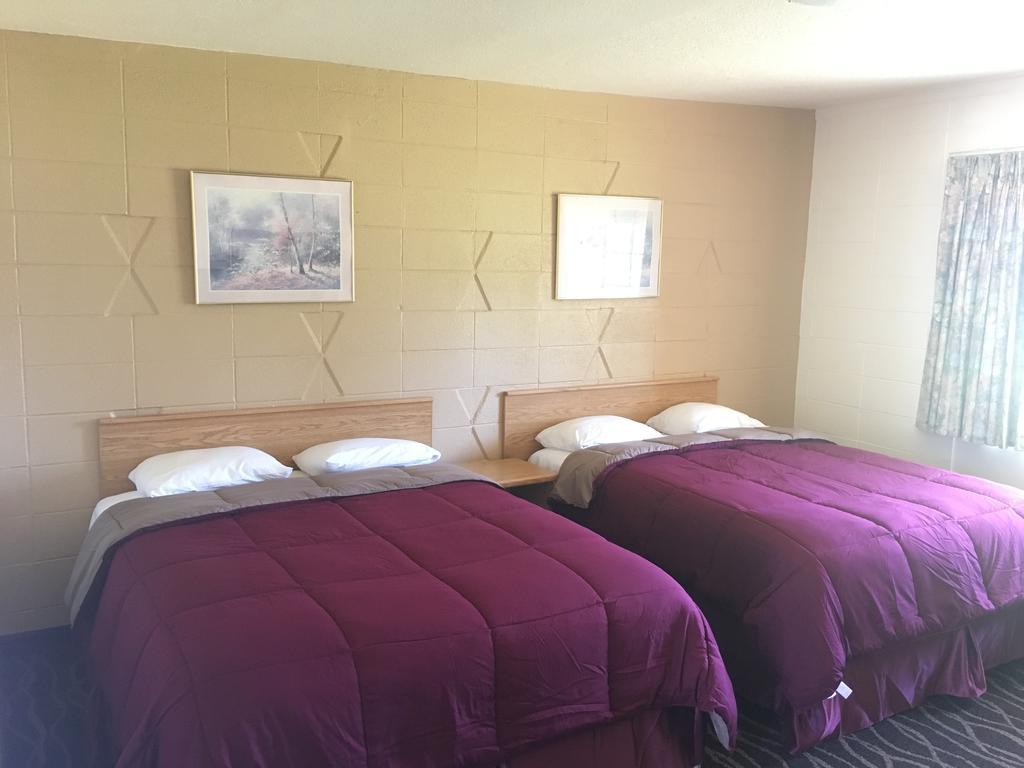 Budget Inn Motel Вудберн Екстер'єр фото